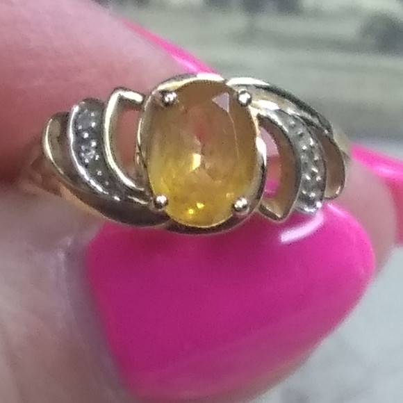 Solid 10KT Gold Yellow Citrine & Diamonds Ring Sz 7 - Picture 8 of 11